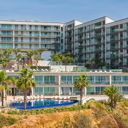 Madeira Palace Ocean Sounds 3 Pools & Ac דירה פונשל
