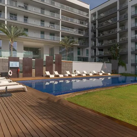 Madeira Palace Ocean Sounds 3 Pools & Ac Апартаменты *